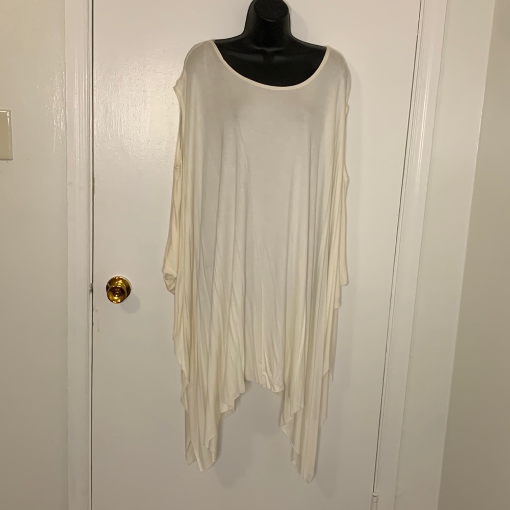 Red Lolly Poncho. Size: Small (New Video Added)